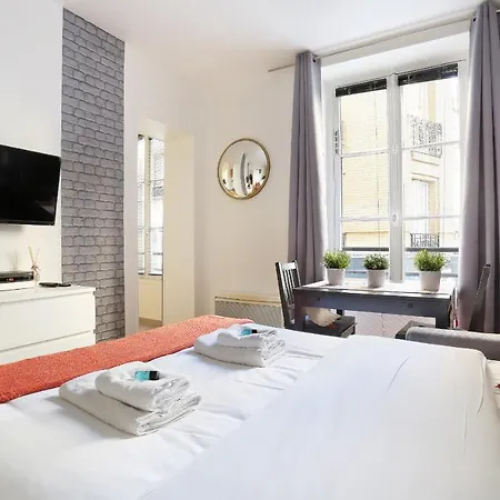Sublime Studio Rue Du Commerce Apartamento *